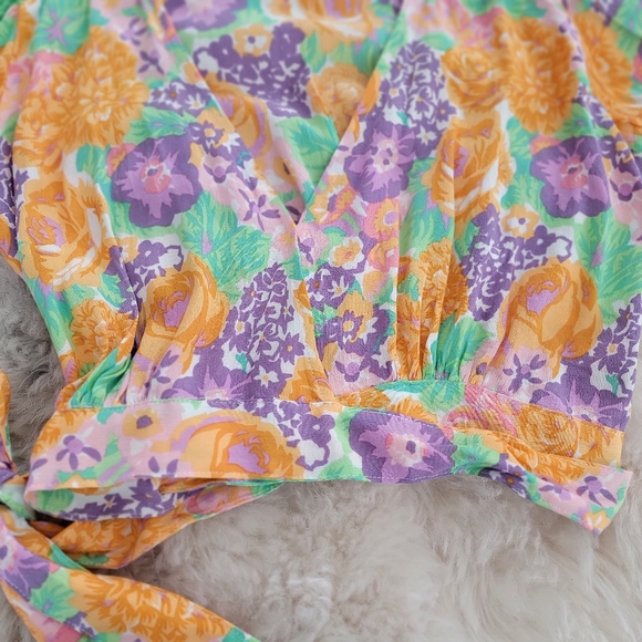 Faithfull The Brand La Colle Top Floral Summer Cropped Size XS - Picture 6 of 12
